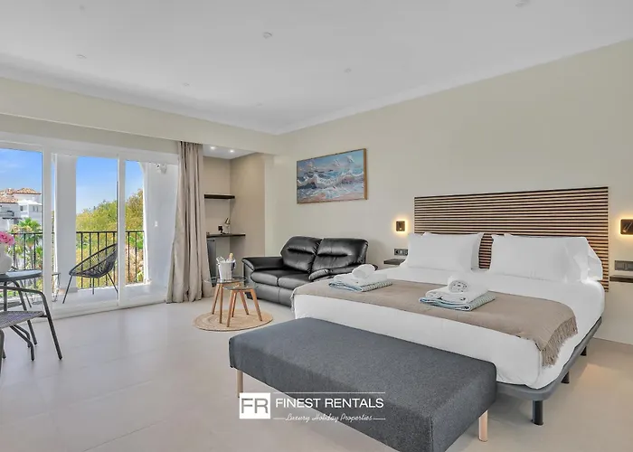Exclusive Double In Occidental Puerto Banus By Finest بيت ضيافة